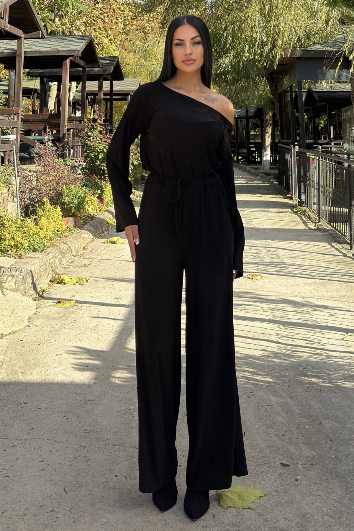 https://customers.birissine.com/public/uploads/product_gallery/700-3668_001 (1).jpg